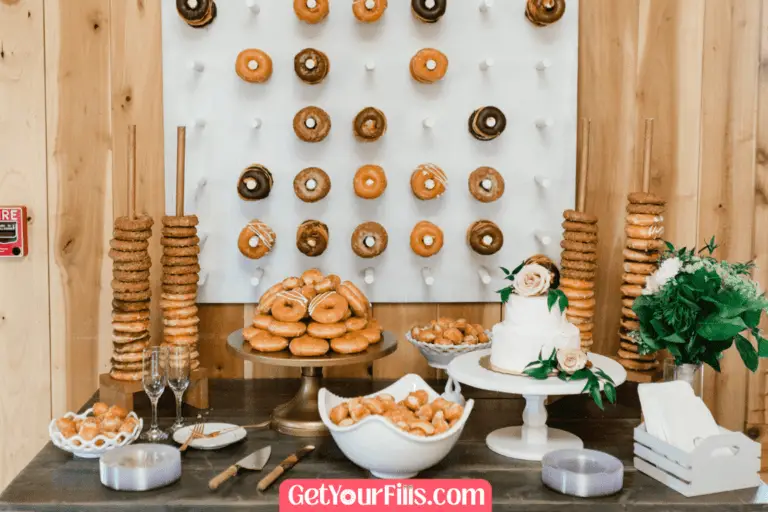 The Best Filled Donuts for a Brunch Wedding